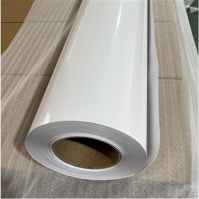 Mogu li koristiti komplet za vinilne folije za motocikl na plastičnom dijelu ...